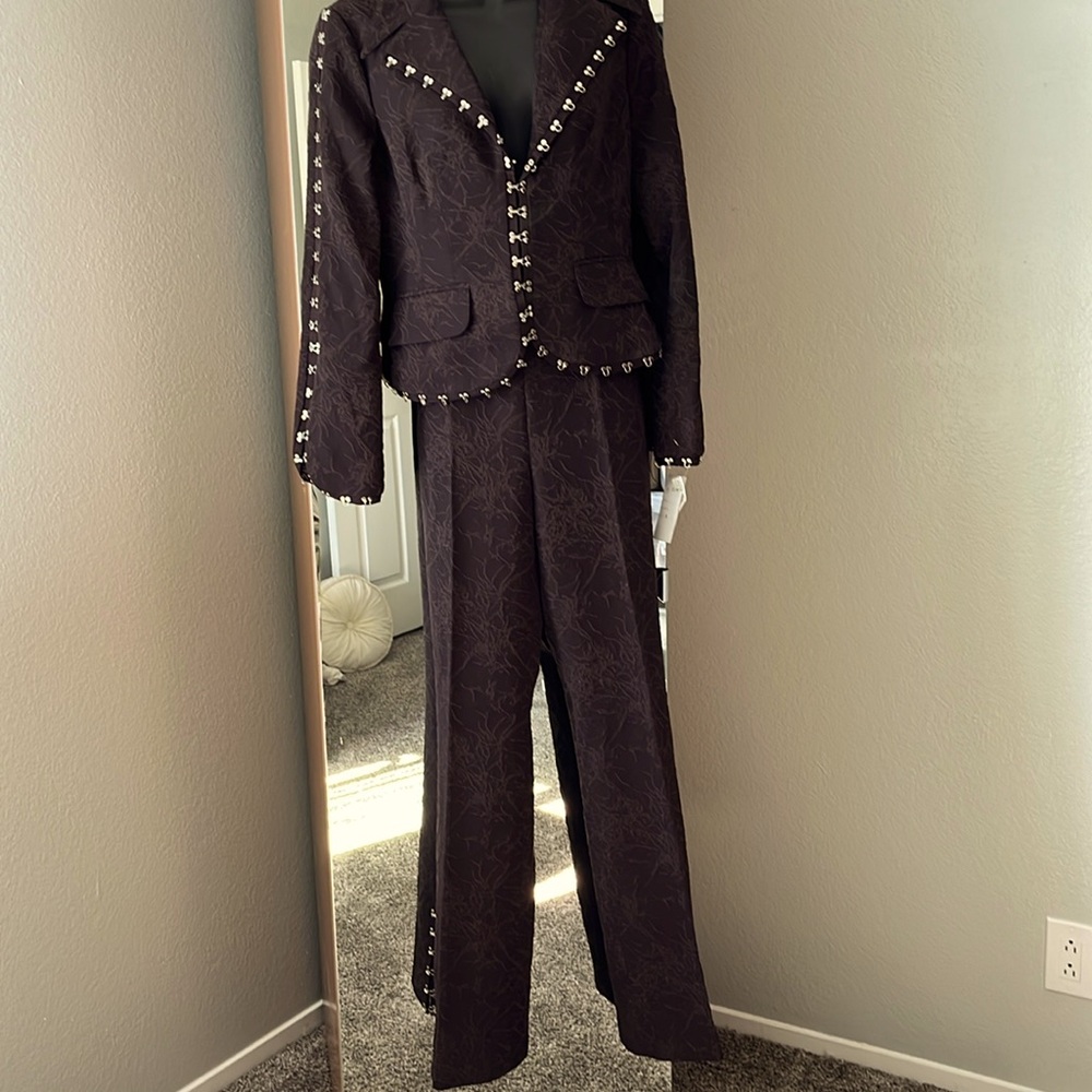 2pc Designer-Alberto Malaki Brown Pant Suit MAKE AN OFFER
